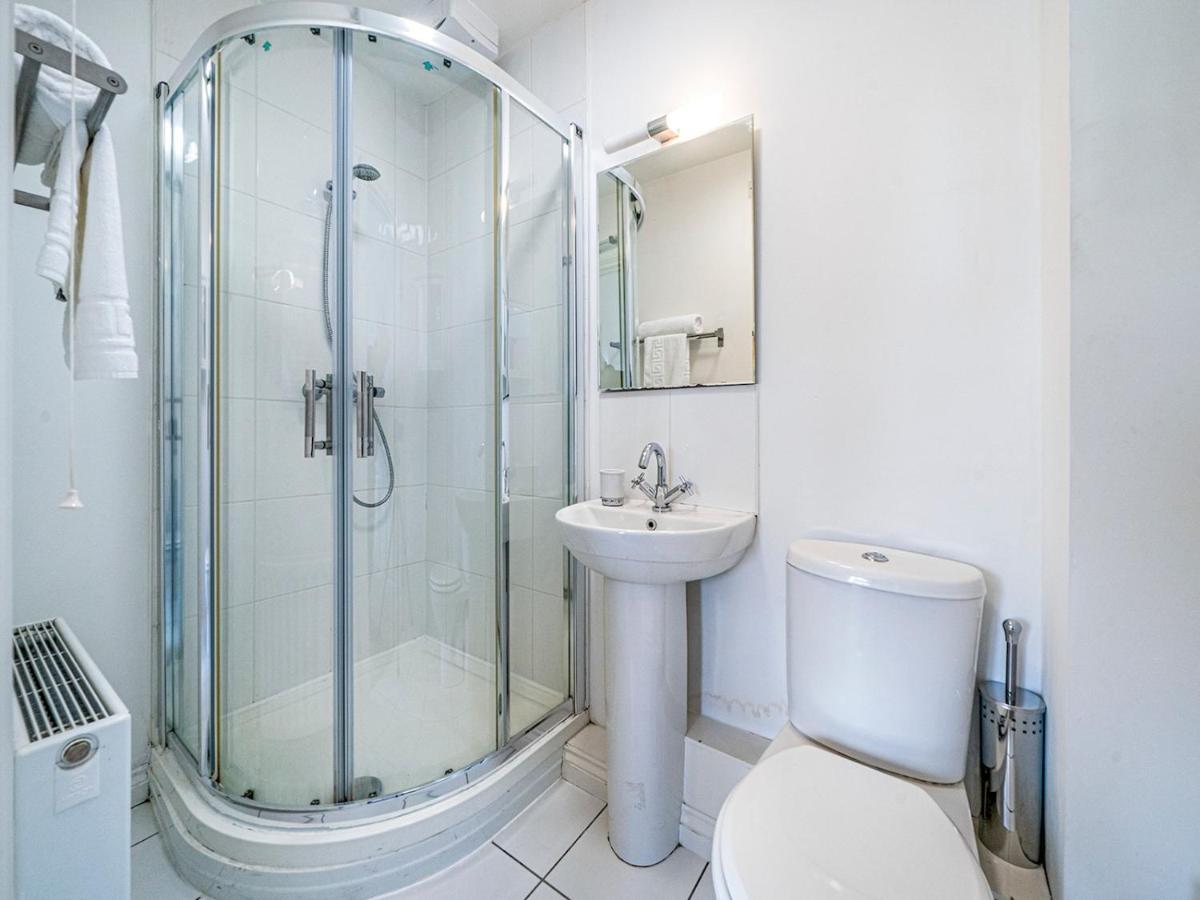 Stunning 2br Penthouse Loft In Cathedral Quarter * Belfast