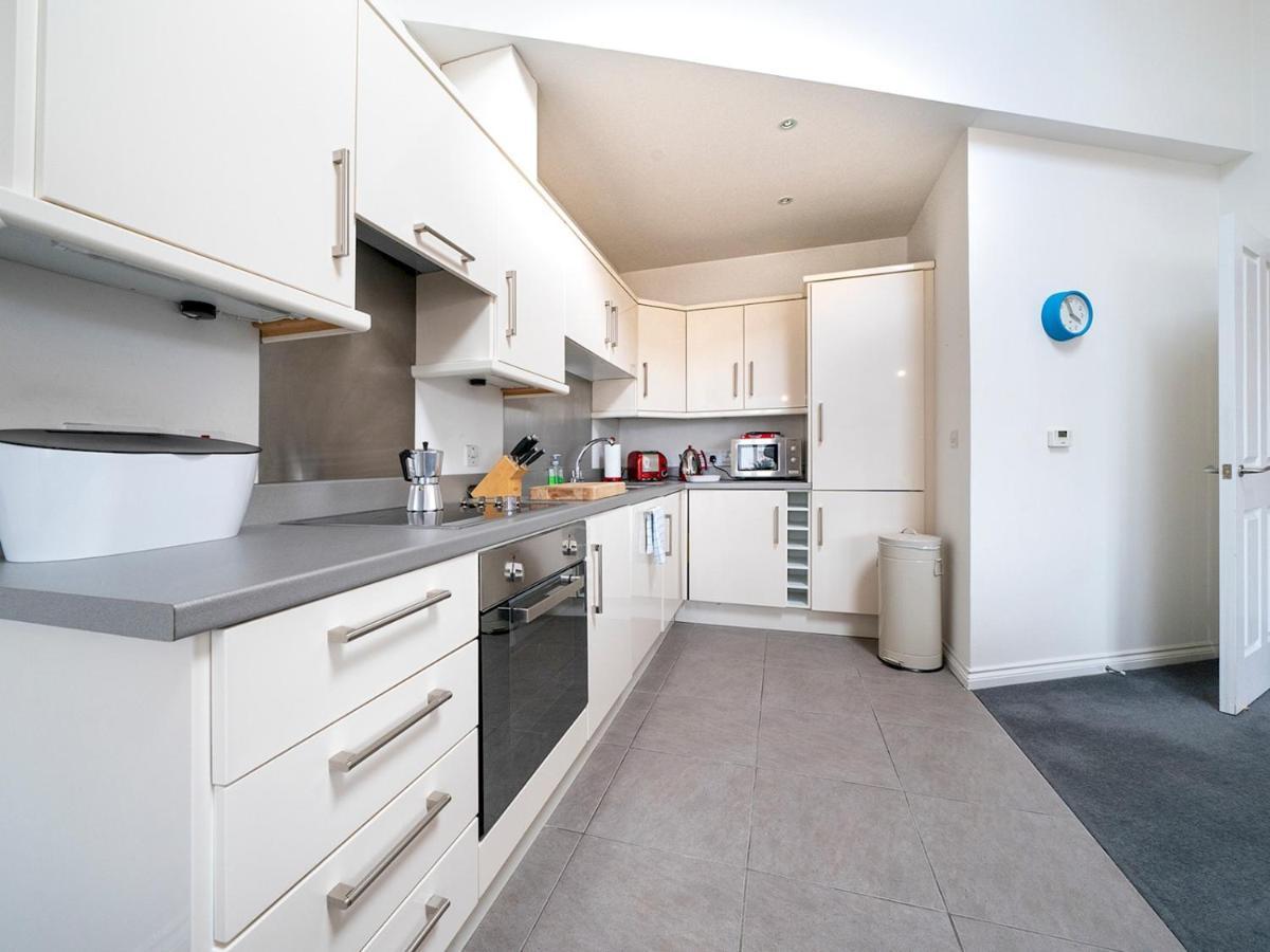 Apartment Stunning 2br Penthouse Loft In Cathedral Quarter *