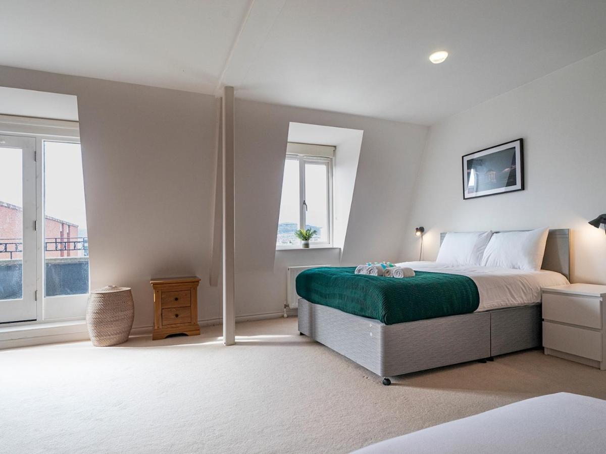 Apartment Stunning 2br Penthouse Loft In Cathedral Quarter *